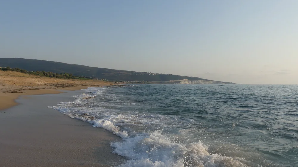 Соседние страны: Сирия, Израиль и море