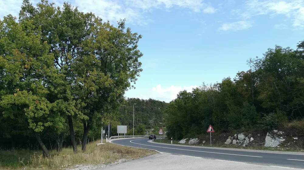 Транспорт между городами: автобусы и паромы