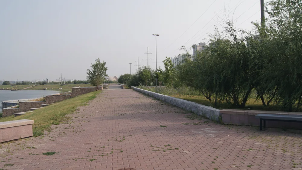 Парки Атамекен и Центральный: отдых от суеты